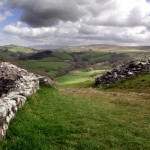 The Brecon Beacons from Castell Carreg Cennen The Brecon Beacons from Castell Carreg Cennen (Bild: Gruffydd Thomas - Fotolia.com)